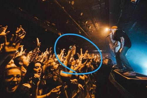 That&rsquo;s me crowd surfing and repping @bythesliceapparel at @neckdeepuk in Dublin Thursday!