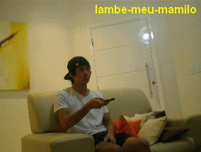 Assistindo tv