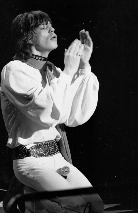 soundsof71:Mick Jagger, The Rolling Stones, London’s Lyceum Ballroom, by C. Maher