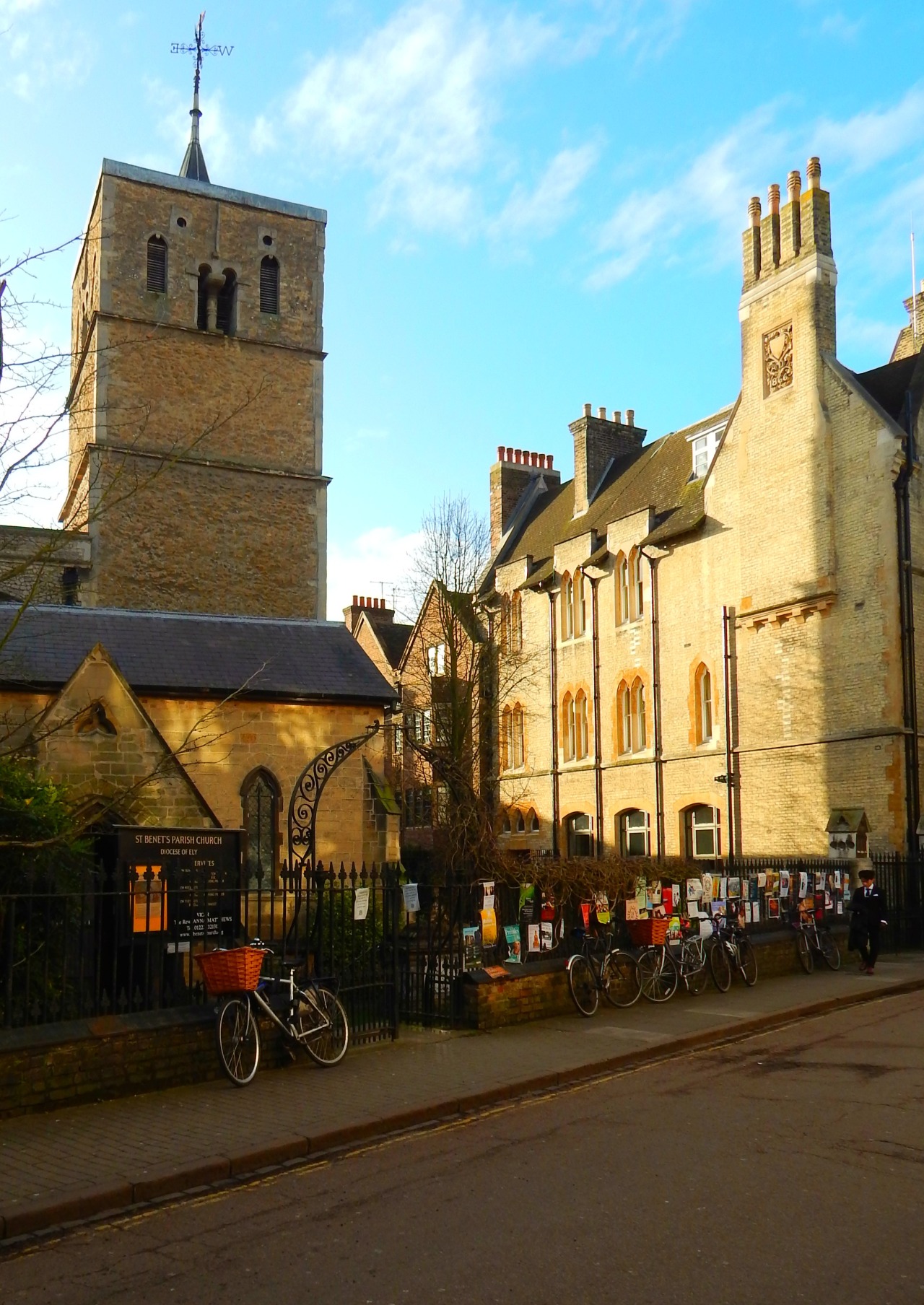 fuckitandmovetobritain:  England [25] : Bath, Canterbury, Ely, Oxford, Cambridge,