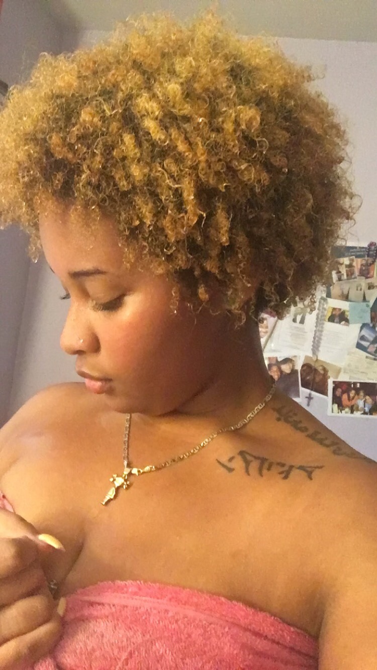 nikareeashlee:  One year and Two months of growth 🙈