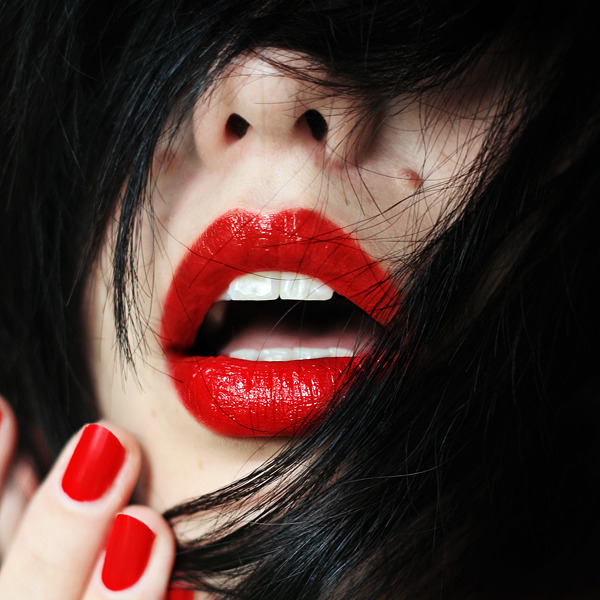 red-emotion:  The missing frame by ~xMissTake 
