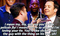 killerkanye:  Joseph Gordon-Levitt lip syncing Super Bass (x) 