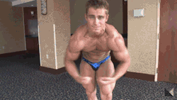 buckpirate14:  mitos:  19-year old natural bodybuilder Jacob Chandler (2013)  Damn young and buff! 