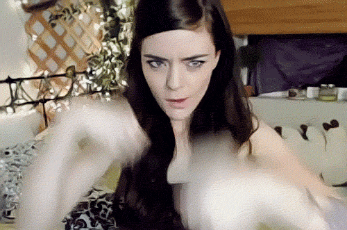 ixnay-on-the-oddk:  thestaticwaves:  0_0  HAHAHAHAHAHAHA “Ashe, is the penis curved? Why are you doing that?”