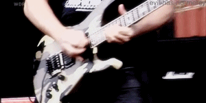 evil-has-no-mercy:  Jeff Hanneman - 2005