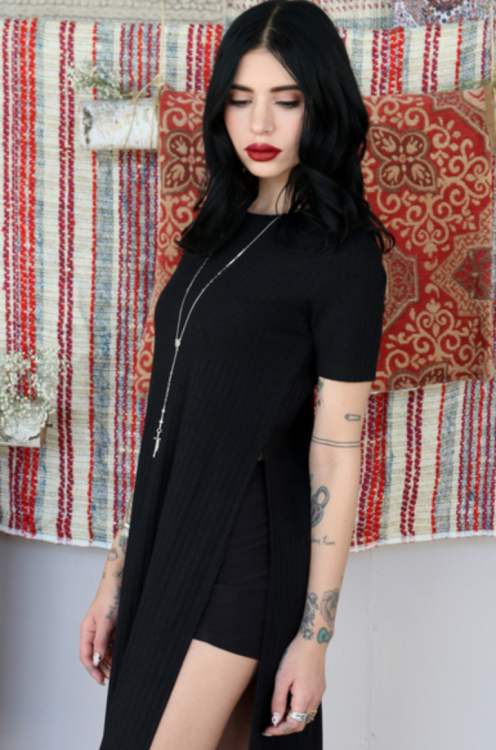 charmaine-regina: PYLO Black Rib Knit Midi Size S$35 Brand New//PYLO BABE MEASUREMENTS:5’