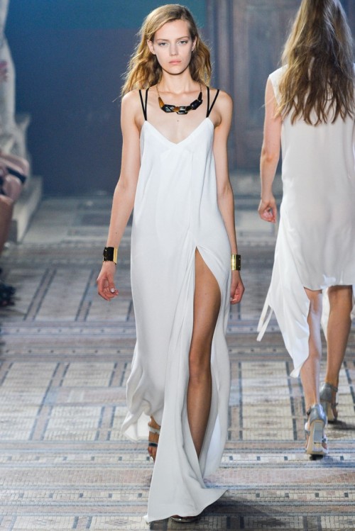 modelmofos: Esther Heesch @ Maiyet S/S 2014, Paris