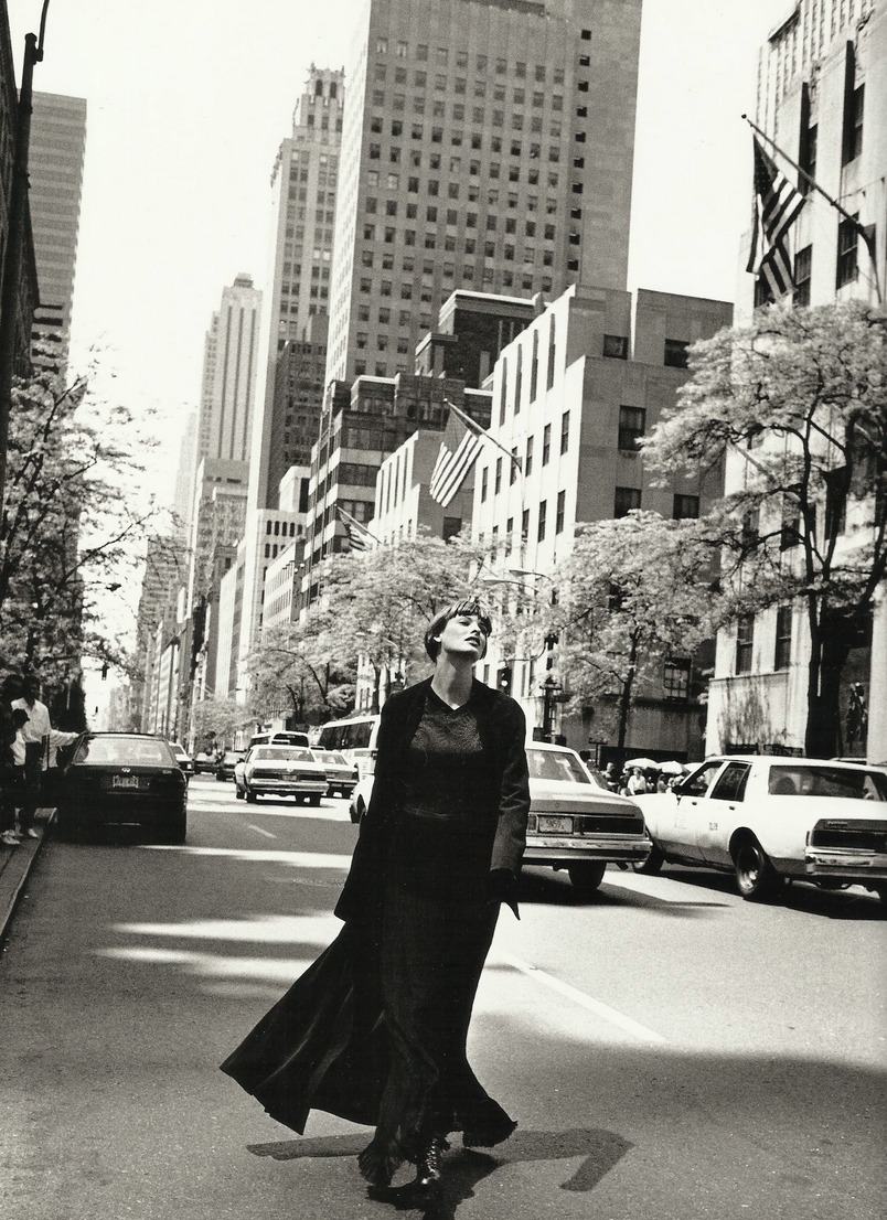 ankosv:  linda evangelista in new york by peter lindbergh for harper’s bazaar 1993