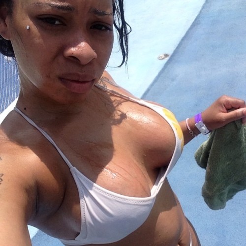 allthingsbootiful:  imbadumad