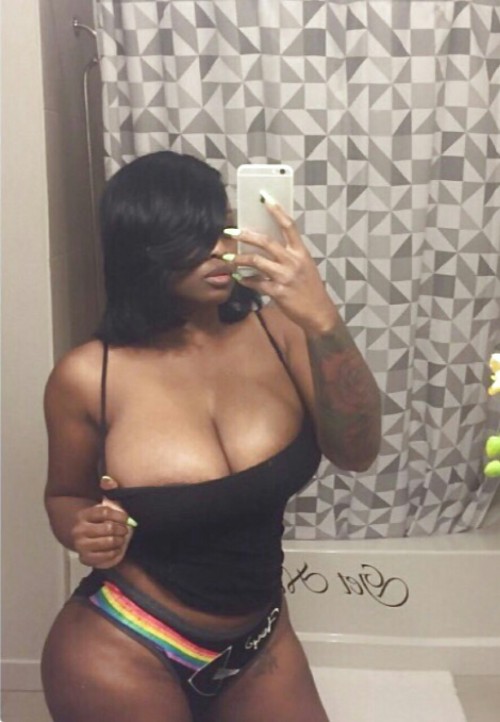 detroit81:  bat-bigasstitties:  Jada Fire  Did her tits get bigger😳🤔😳