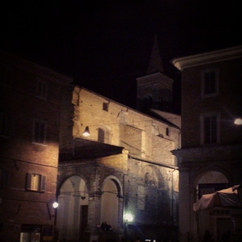 #night #Urbino #city #italia #italy #history #borgo #instanight #picoftheday #instamood