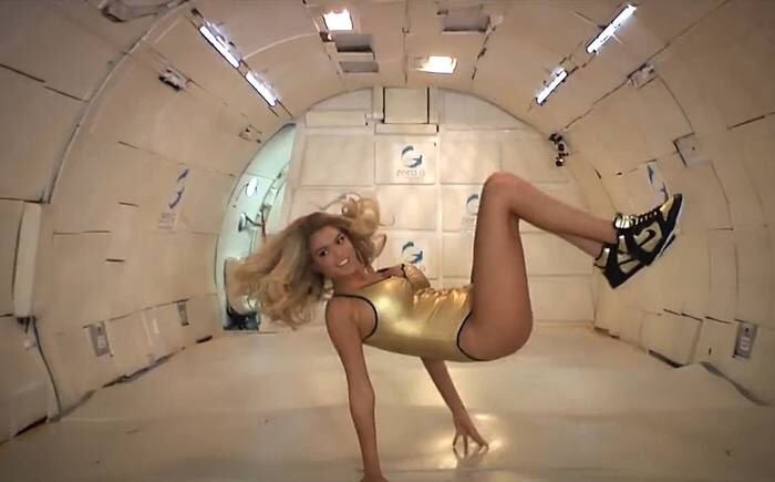 maddoglouie:  Kate Upton zero g shoot
