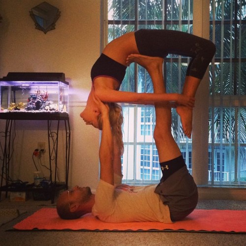 sqrtnegativeone:  mariomateo:  #yoga #couplesyoga #poweryoga #practice #bvyoga #baptiste #acro #acroyoga (at Bala Vinyasa Yoga)  I want this to be my relationship sooooo bad.