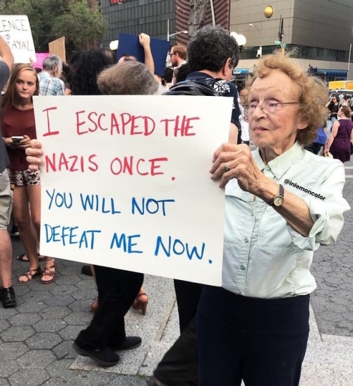 sixpenceee:  Meet 89-year-old Maryanne who came to protest and stand in solidarity with Charlottesville. — @inlemoncolor on Instagram