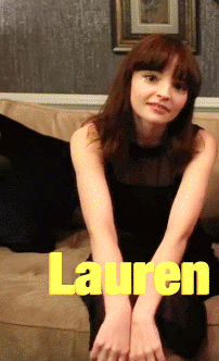 iamspecialk:  Lauren being Lauren  @chvrches