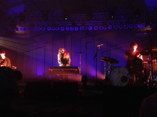 today i grooved to tallest man on earth (!!!!!), dirty projectors, and beach house front row. blissed out.