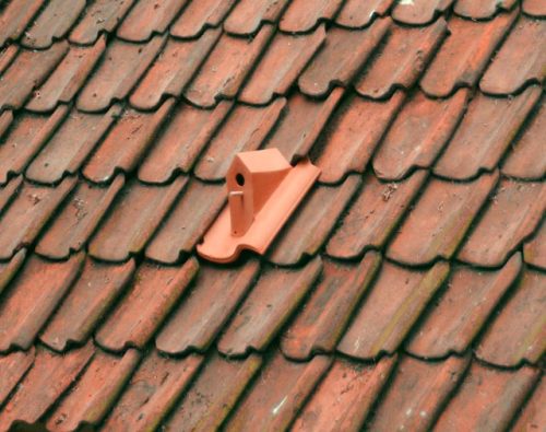 Ceramic Birdhouse Roof Tiles by Klaas Kuiken