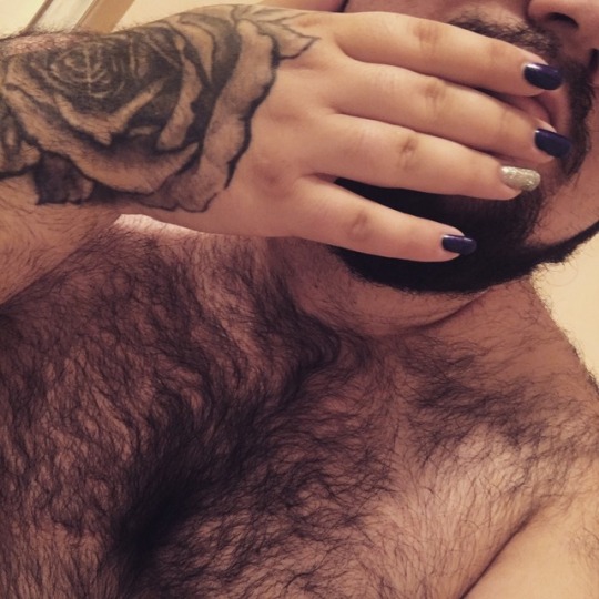 blu3tu3sdayy:        A collection of my recent thirst photos from Instagram 