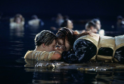love:  Titanic (1997)