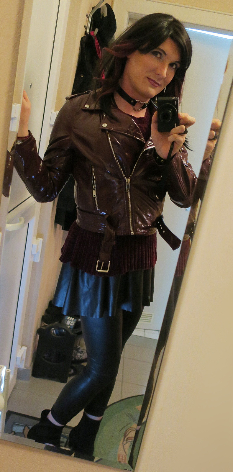 rebchen01:I’m not sure; jacket, vest or nothing. hmm.. well, i show u all ;)
