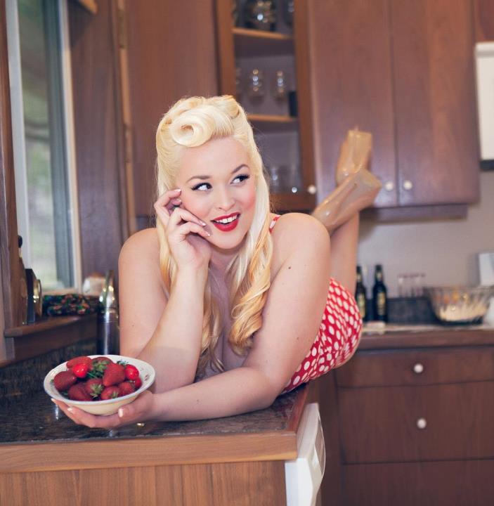 genius2222:  Bianca Bombshell