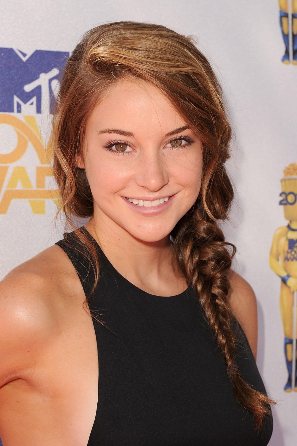 gentlemanboners:  Shailene Woodley. https://www.snapchat.com/add/gentlemanboners
