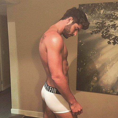 lumbrjax:  Instagram user @nick__bateman http://ift.tt/1gjZ3iR 