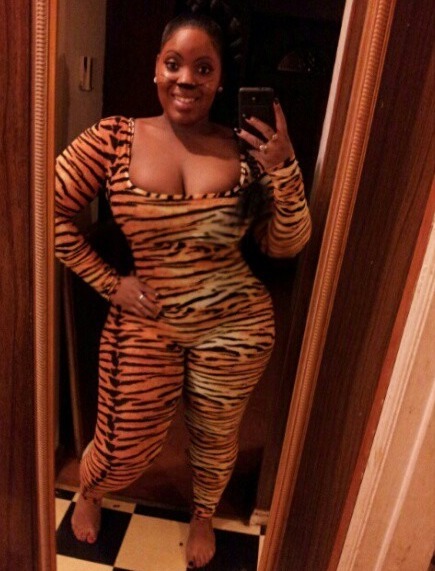 thickbeyondbelief:  Damn @Therealbrickhouse is bad af
