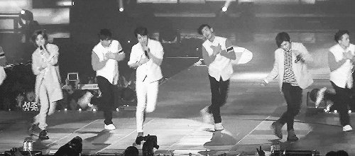 marchendebut:  myungsoo…….. 