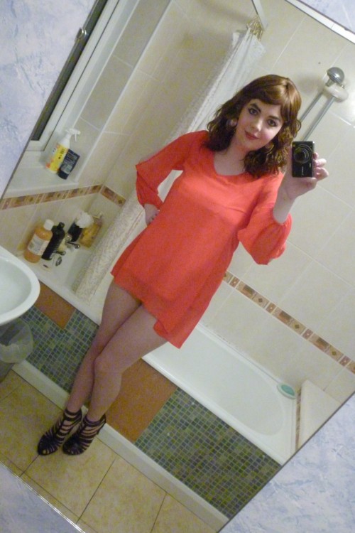 lucy-cd:  PicturesLove this outfit, amazing pictures. So adorable! <3