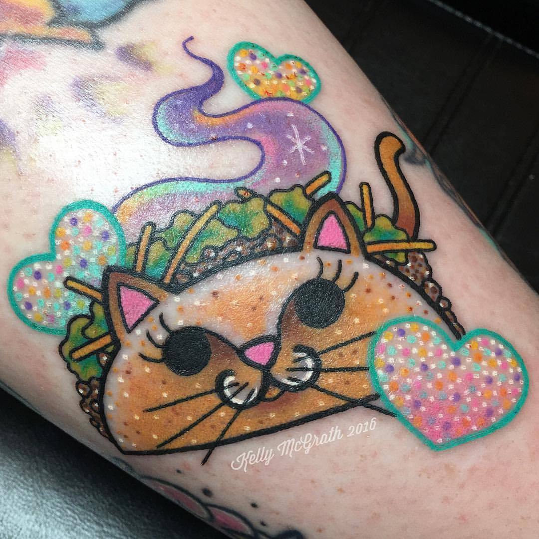 kellymcgrathart:  Tacocat backwards spells tacocat! Wraps a bit, but I had so much