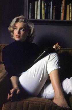 scamanders:  Marilyn Monroe, 1953. Photograph