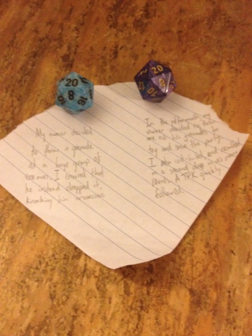 dragonatthedinnertable:My owner decided to throw a plasma grenade at a large group of enemies. I ens