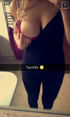 tanit96:  ❤️‍ - my Snapchat name: Tanit96