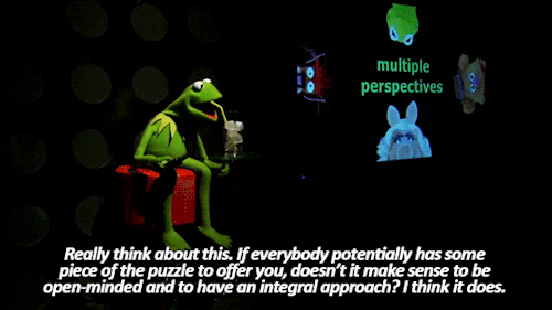lawfulgoodness:sandandglass:The Creative Act of Listening to a Talking Frog Kermit The Frog gives a 