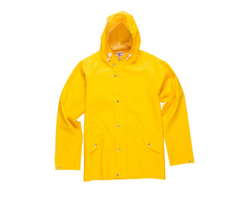 faderstyle: OUR FIVE FAVORITE RAINCOATS <—- WHERE TO BUY Peoples Market Rain Jacket RedHead Stre