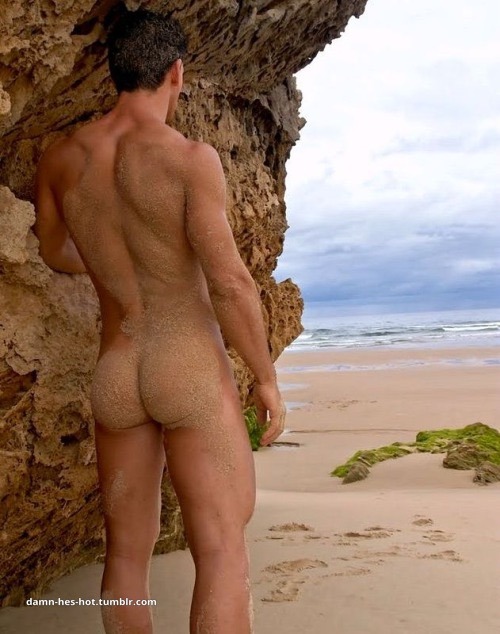 damn, he's hot!