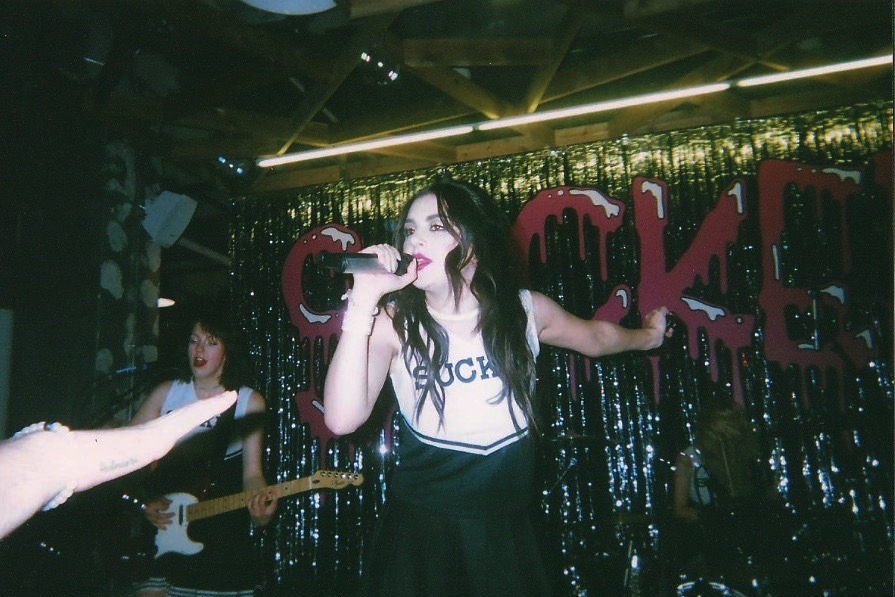 lofycries:  charli xcx  free record release show at urban outfitters nyc 12/16/14