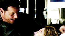 serenaswaldorf: Fangirl Challenge: [11/15] TV Shows » Grey’s Anatomy “You’re my person.”