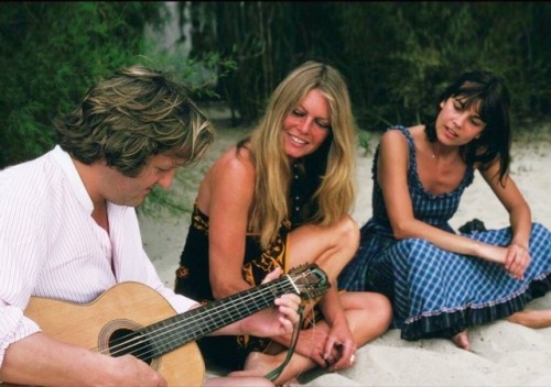 isabelcostasixties: Jean-Jacques Debout, Brigitte Bardot, and Chantal Goya in Saint-Tropez, June 197