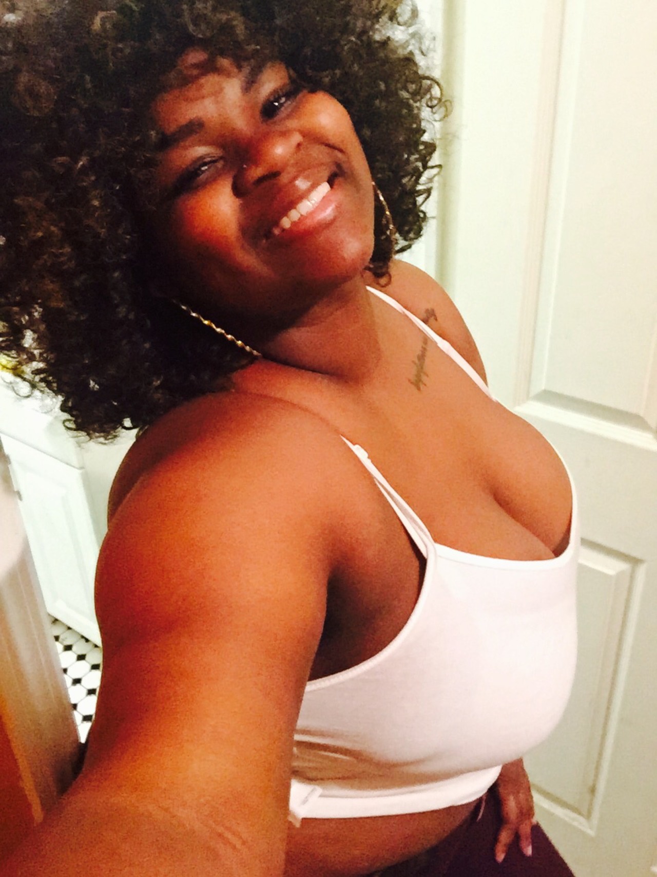 beautysgemini:  👸🏾💁🏾👩🏿 ((BLACKOUT))‼️