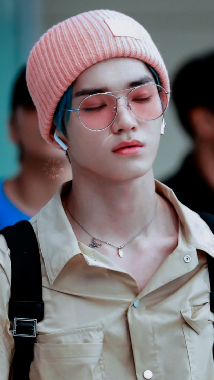 『TAEYONG』saved? reblog or like© fantaken owners