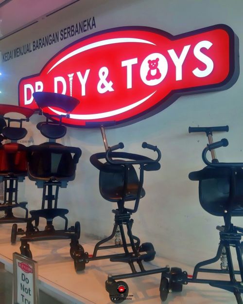 Dr. Diy & Toys