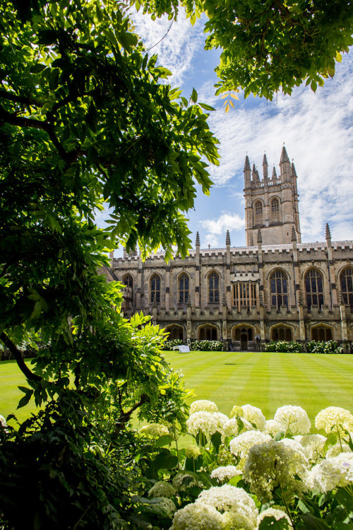 allthingseurope: Magdalen College, Oxford (by Jon Philpott Photography)