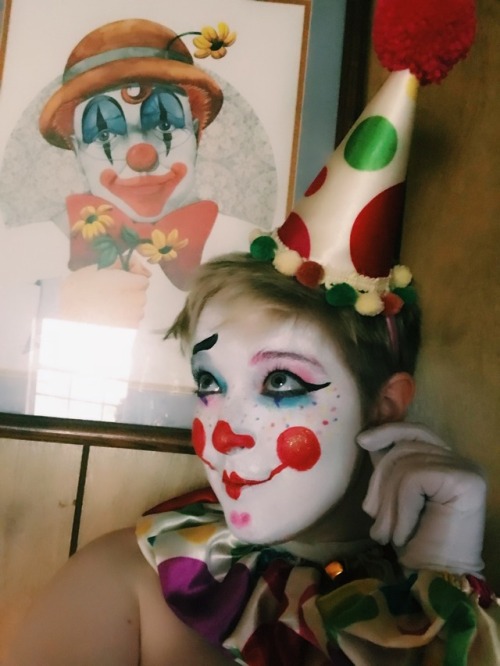 mushroommamamaximus:  Just got back from Clown Town 