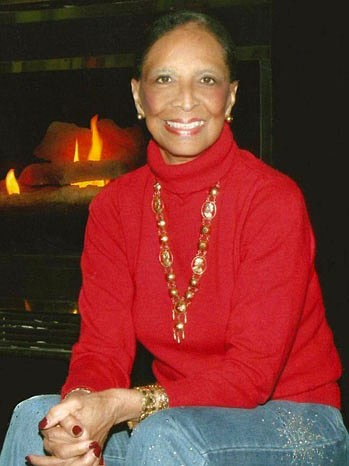 Natalie Cole Explains Her Mother’s Complex Against Dark Skin