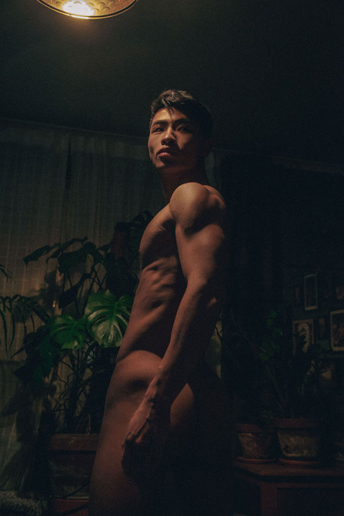 Charliehttps://coitusmagazine.com/charlie-returns-to-coitus-online/