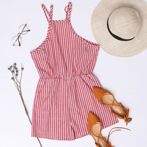 What about this open back playsuit??Shop here: goo.gl/xjH64bCoupon code: Girlpower4More