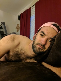 unofficeleriac:I saw somebody else take a selfie like this so I copied them